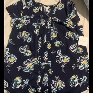 Short sleeve dress shirt